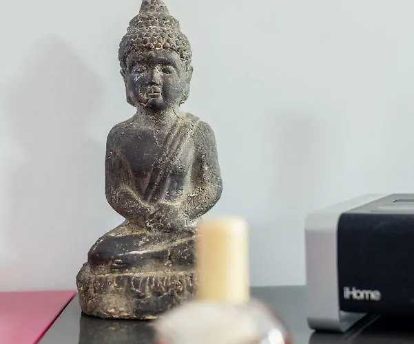 Апартаменты Les Gites De Claire & Antoine Онфлёр